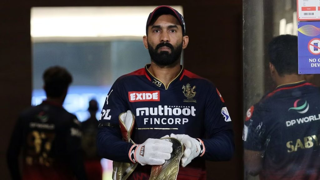 It was not easy to balance cricket and commentary: Dinesh Karthik