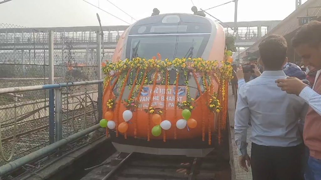 Vande Bharat train started between NJP and Patna