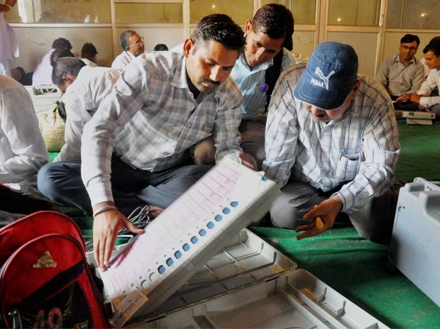 Siliguri. EVM malfunction, voting disrupted for one and a half hour