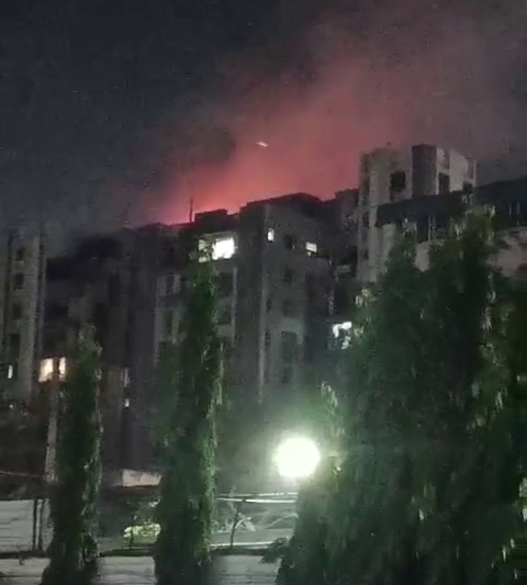 Fire broke out in a multi-storey building in Kolkata