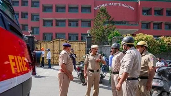 Minor arrested for sending bomb threat message to Delhi Police Headquarters